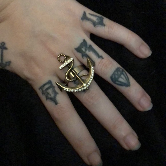 Anchor Ring adjustable 🥰 - Picture 2 of 3